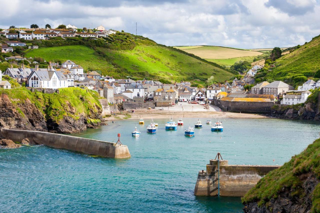 Polrunny Farm Blackberry Cottage - Cornwall Bliss In Sight Of The Sea บอสคาสเซิล ภายนอก รูปภาพ