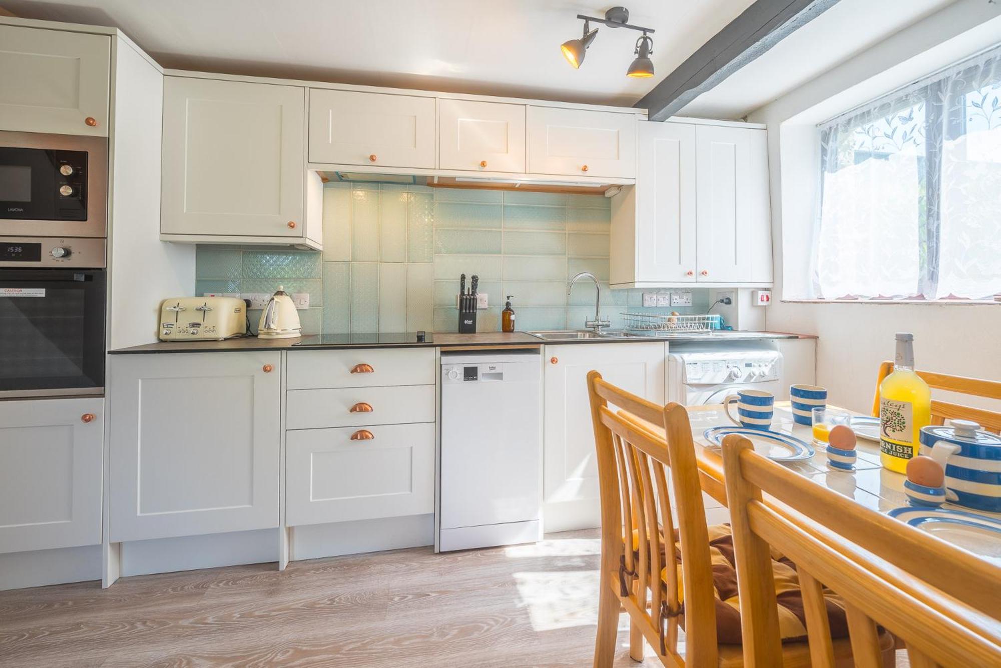 Polrunny Farm Blackberry Cottage - Cornwall Bliss In Sight Of The Sea บอสคาสเซิล ภายนอก รูปภาพ